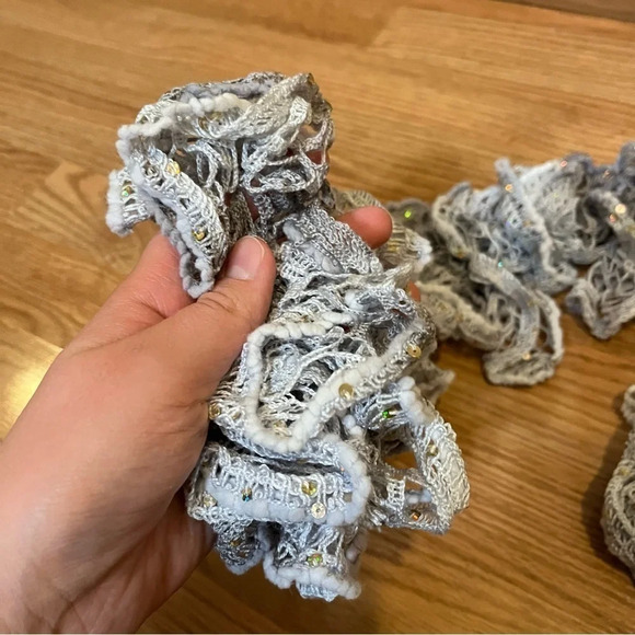 Fashion Handmade Crochet Ruffle Lace Scarf Grey Short Sequins - Picture 3 of 4